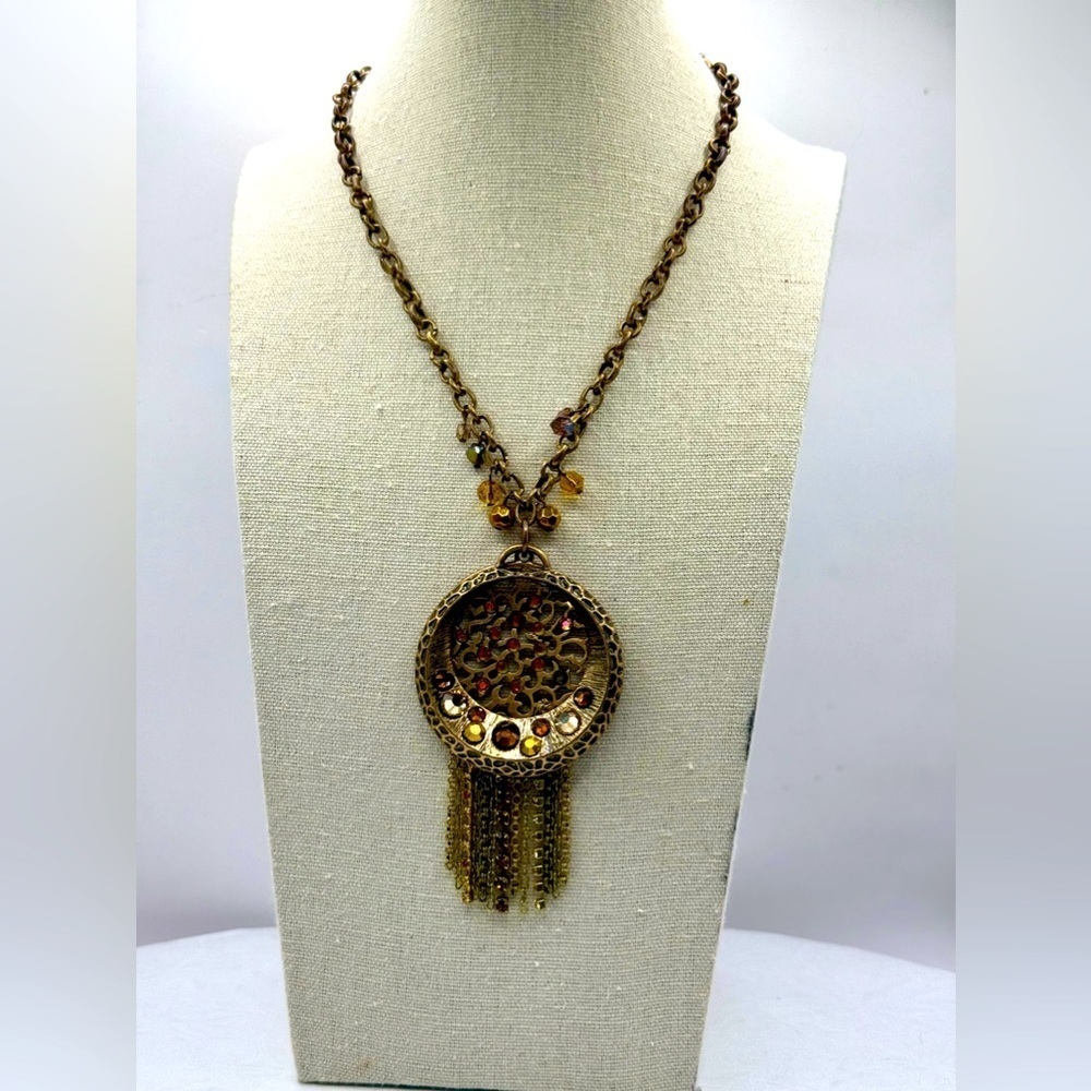 Chico’s Bronze Toned Pendant Necklace‎